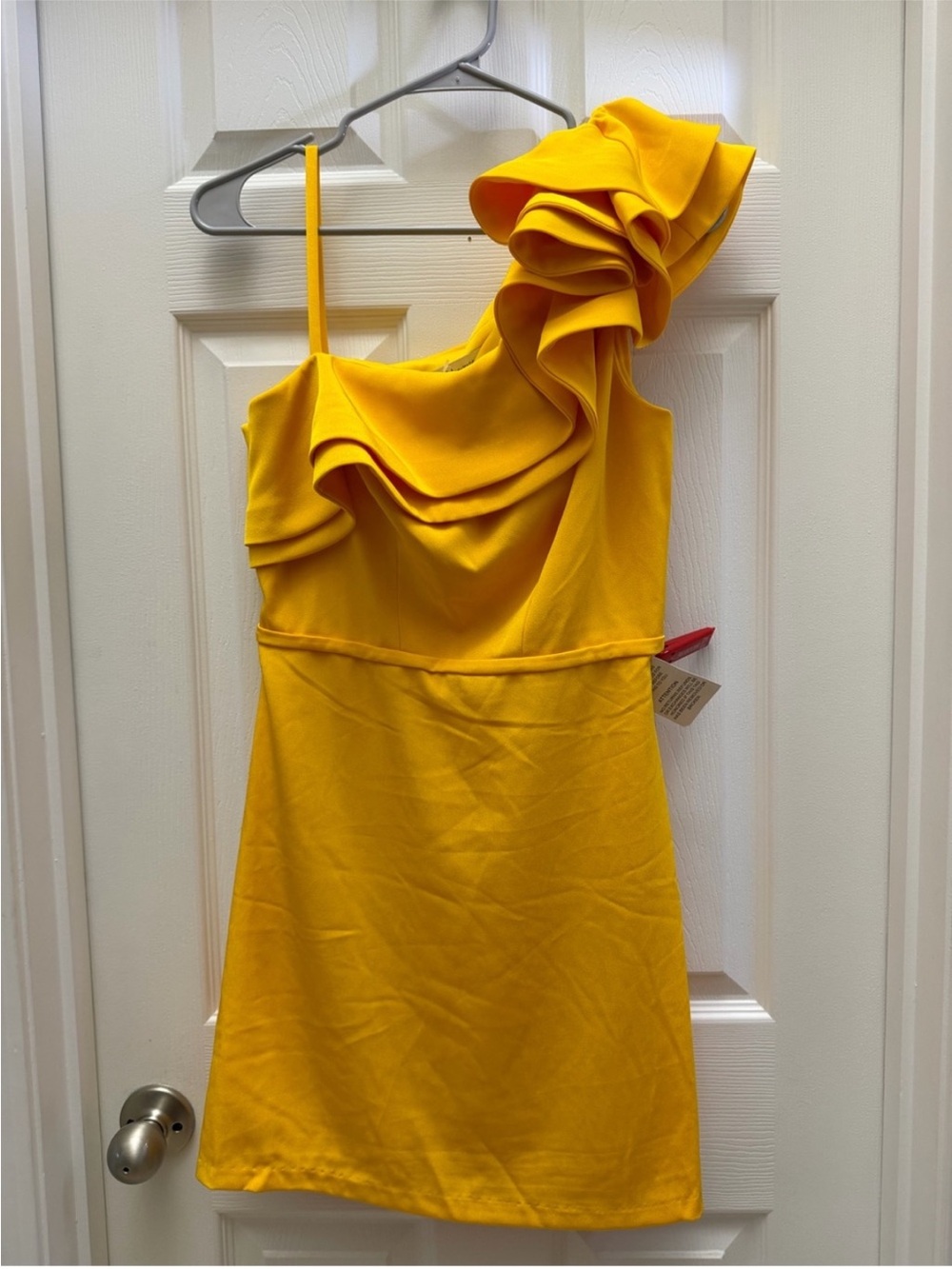 MacDuggal 🌹Yellow One-Shoulder Ruffle Mini Dress - Picture 8 of 9